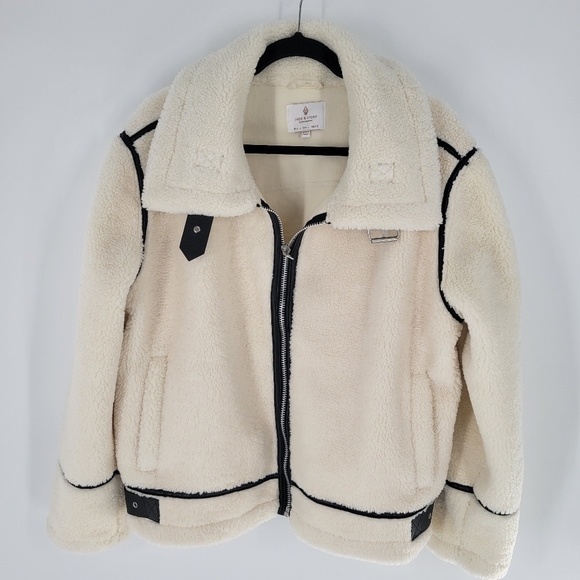 Jade & Ivory Jackets & Blazers - Jade & Ivory Cream Faux Shearling Aviator Jacket Black Trim Zip Front Cozy L New
